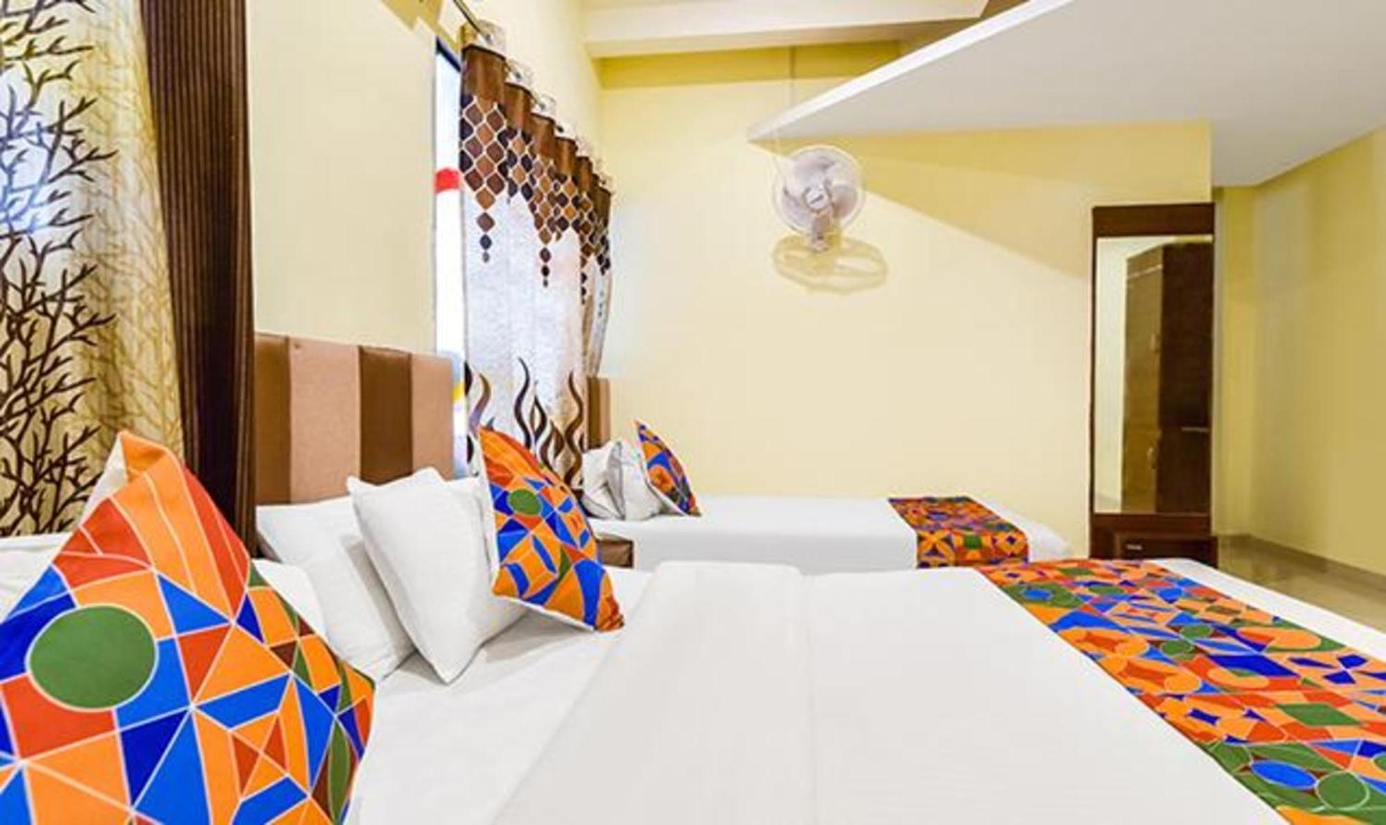 Fabexpress Poonam Palace Ahmedabad Ngoại thất bức ảnh